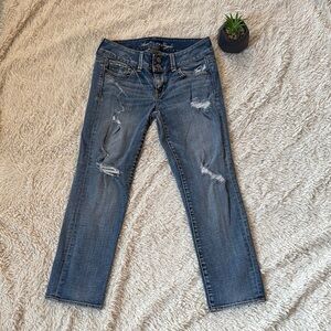 American Eagle Artist Jeans Blue Denim Distressed Straight Cropped size 2